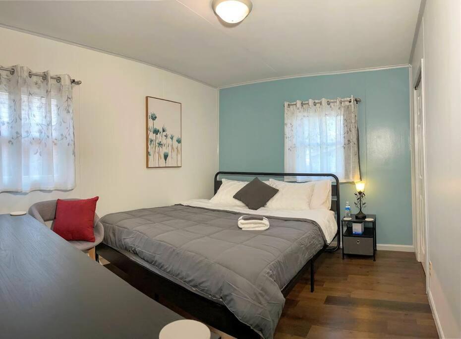 Apartamento *King Bed/3Bds House Near Naval Base & 6Flags* Waukegan Exterior foto
